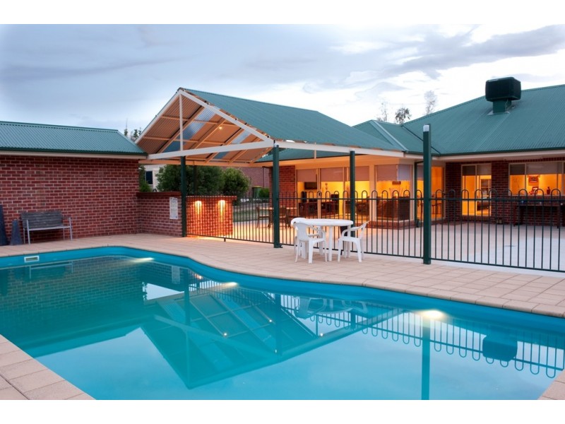 95 Finlay Road, Thurgoona NSW 2640