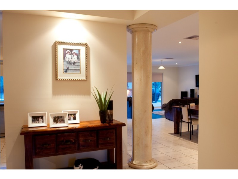 95 Finlay Road, Thurgoona NSW 2640