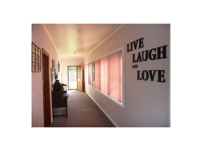 386 Urana Road, Lavington NSW 2641