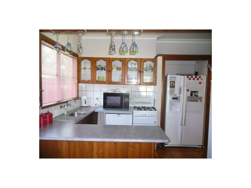 386 Urana Road, Lavington NSW 2641