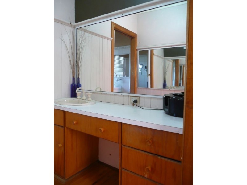 386 Urana Road, Lavington NSW 2641