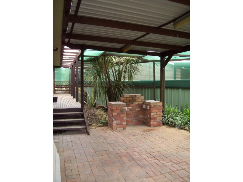 127  Hotham Circuit, Thurgoona NSW 2640