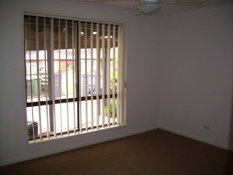 127  Hotham Circuit, Thurgoona NSW 2640