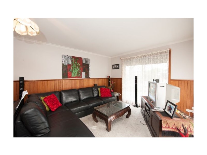 2/1 Saville Avenue, Lavington NSW 2641