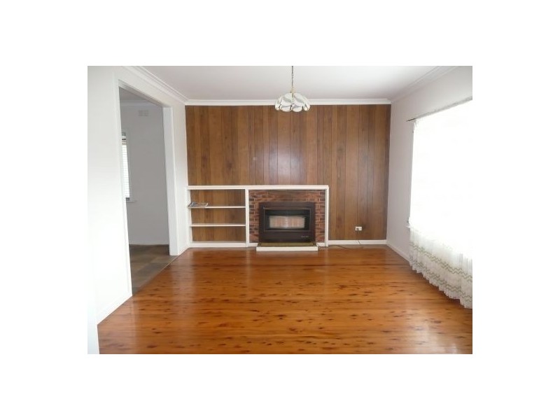 569 Heathwood Avenue, Lavington NSW 2641