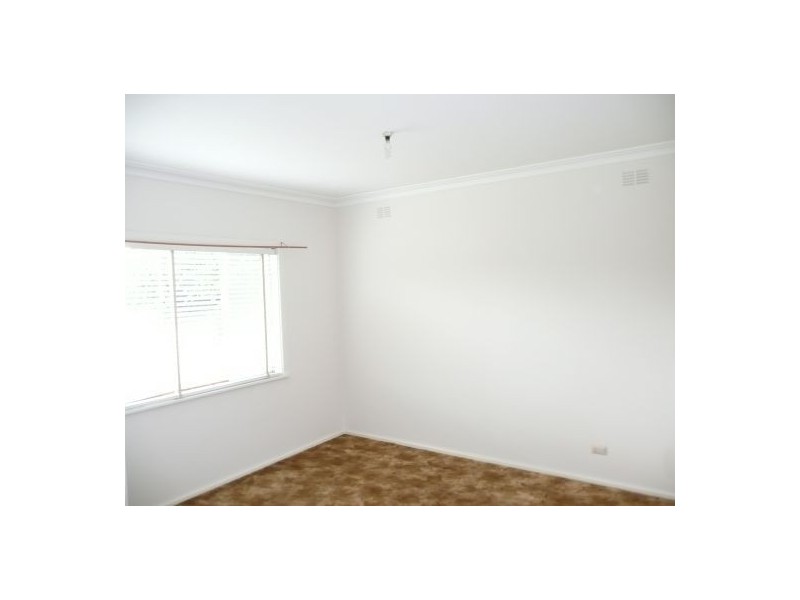 569 Heathwood Avenue, Lavington NSW 2641