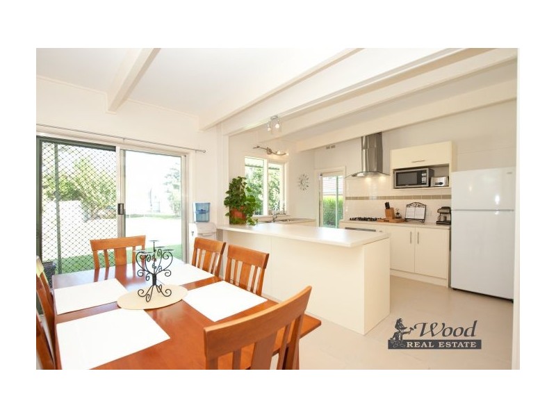 545 Milton Street, North Albury NSW 2640