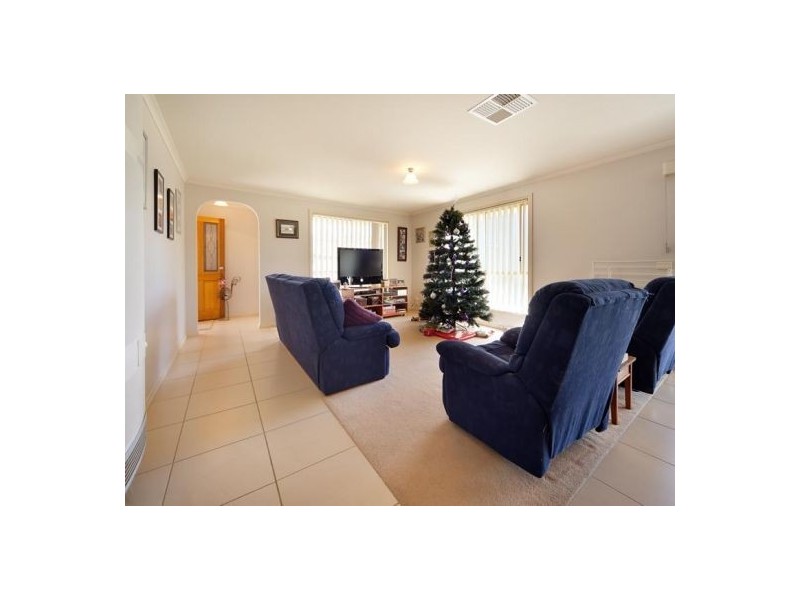 2/131  Urana Street, Jindera NSW 2642