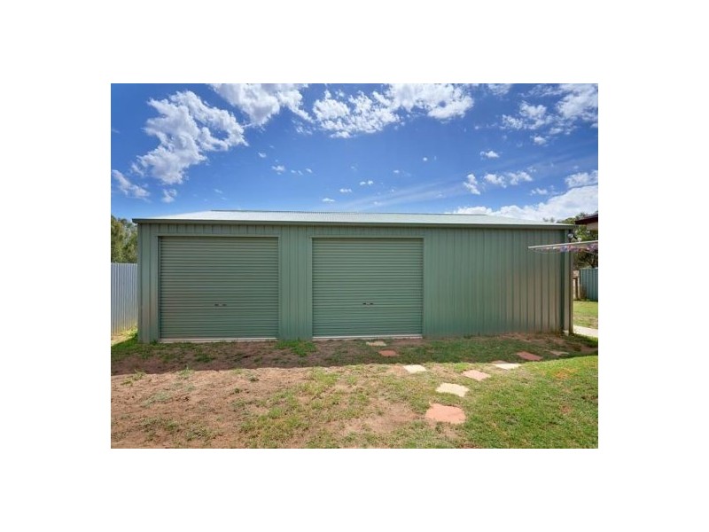 2/131  Urana Street, Jindera NSW 2642