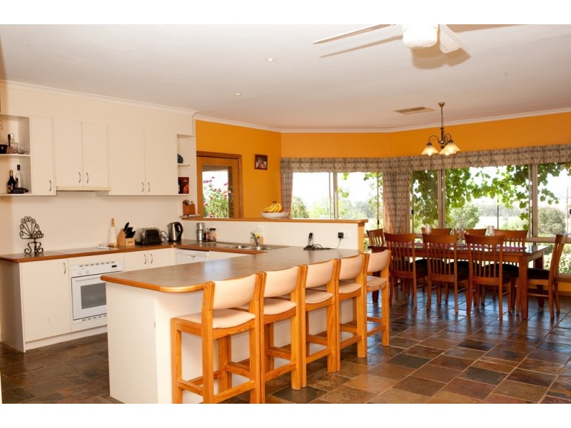 30 Bowna Park Road, Table Top NSW 2640