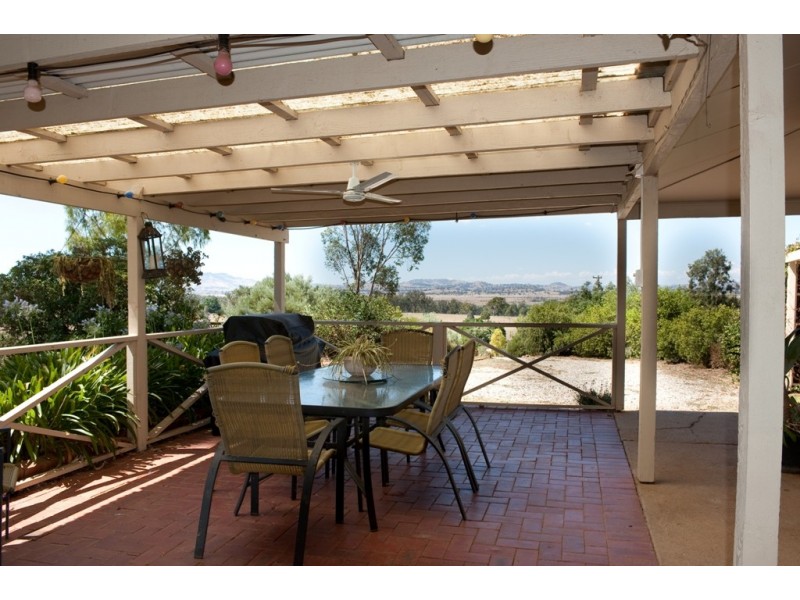 30 Bowna Park Road, Table Top NSW 2640