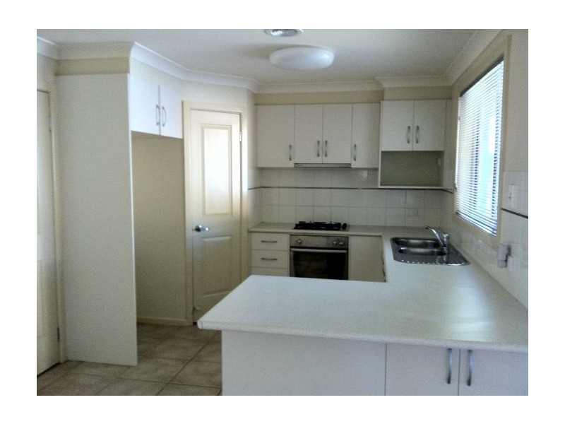 4 Guthega Court, Thurgoona NSW 2640