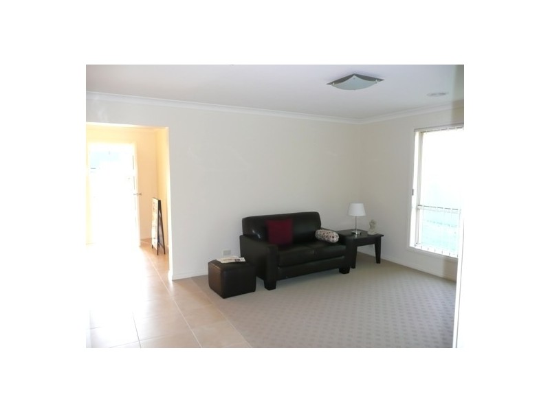 17  Swallow St, Thurgoona NSW 2640