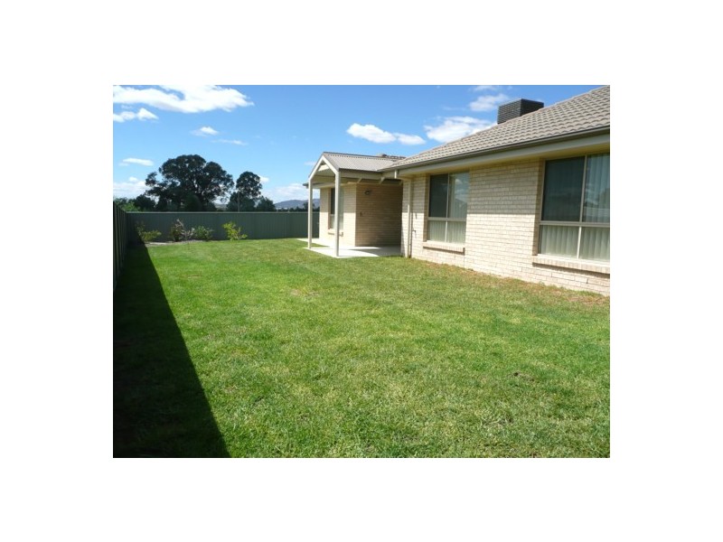 17  Swallow St, Thurgoona NSW 2640