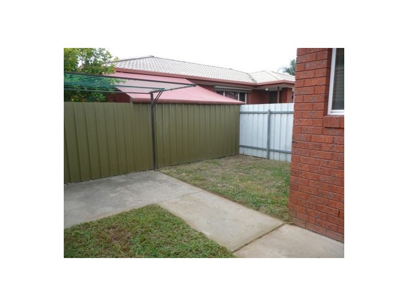 1/436 Tumgarra Place, Lavington NSW 2641