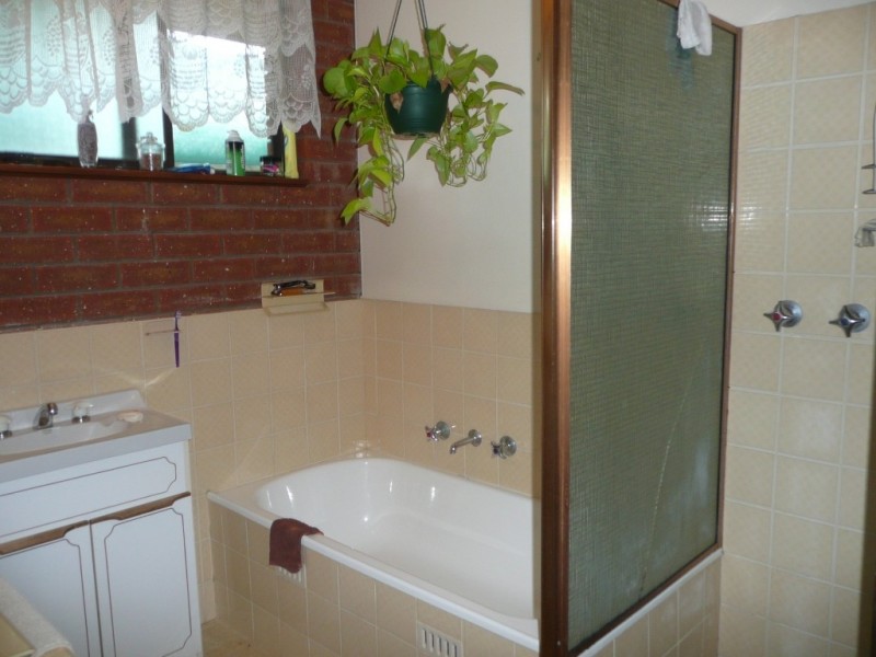 8/595 Webb Street, Lavington NSW 2641