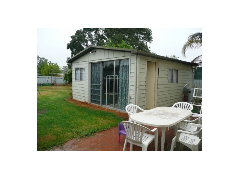 970 Waugh Rd, North Albury NSW 2640
