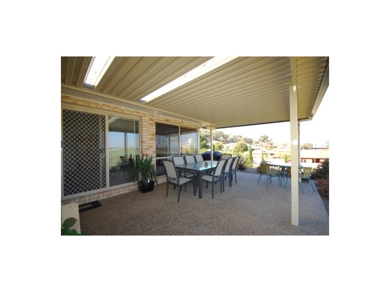 24  Mace Crt, Lavington NSW 2641