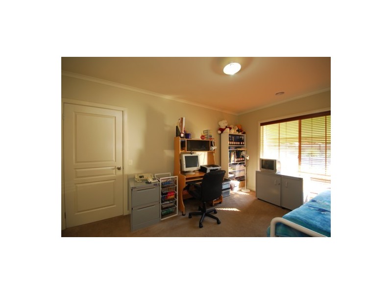 24  Mace Crt, Lavington NSW 2641