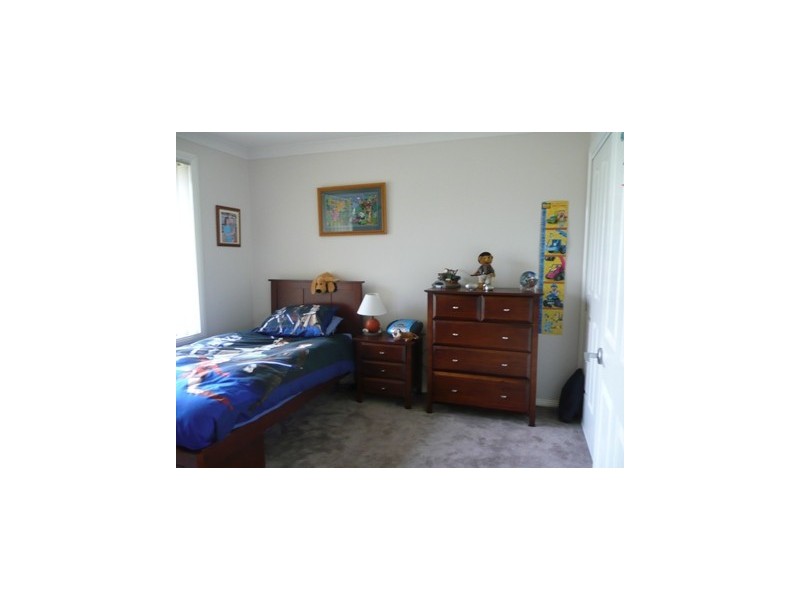 23 Squirrel Glider Dr, Thurgoona NSW 2640