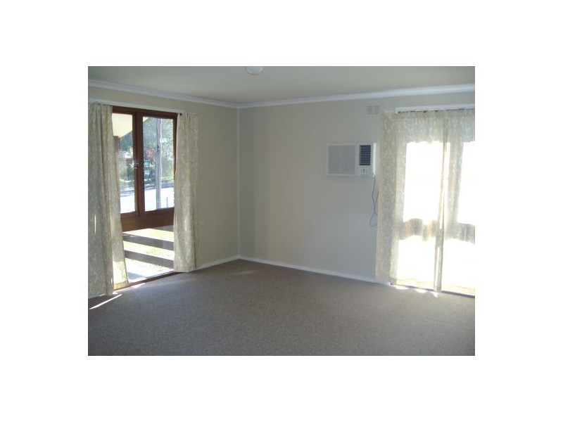 932 Captain Cook Drive, North Albury NSW 2640