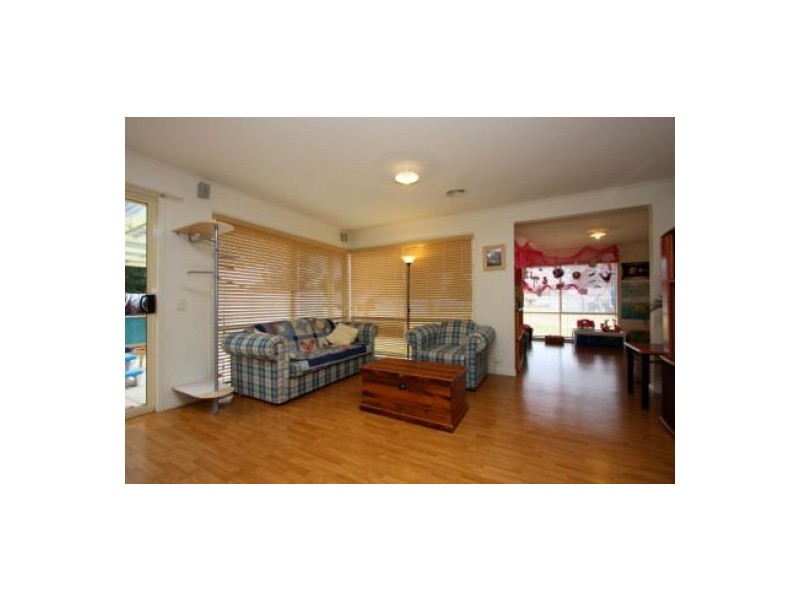 170 Clarke Street, Howlong NSW 2643