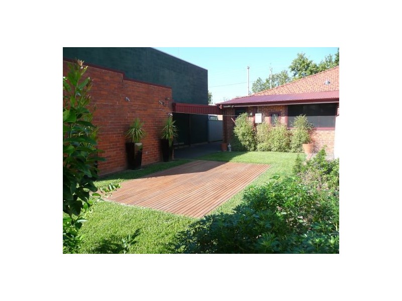 472 Guinea Street, Albury NSW 2640