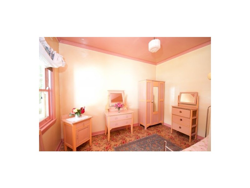 580 Mann St, Lavington NSW 2641