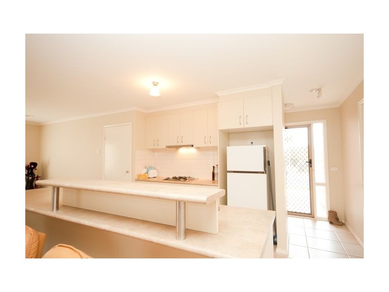 196 Kaitlers Rd, Lavington NSW 2641