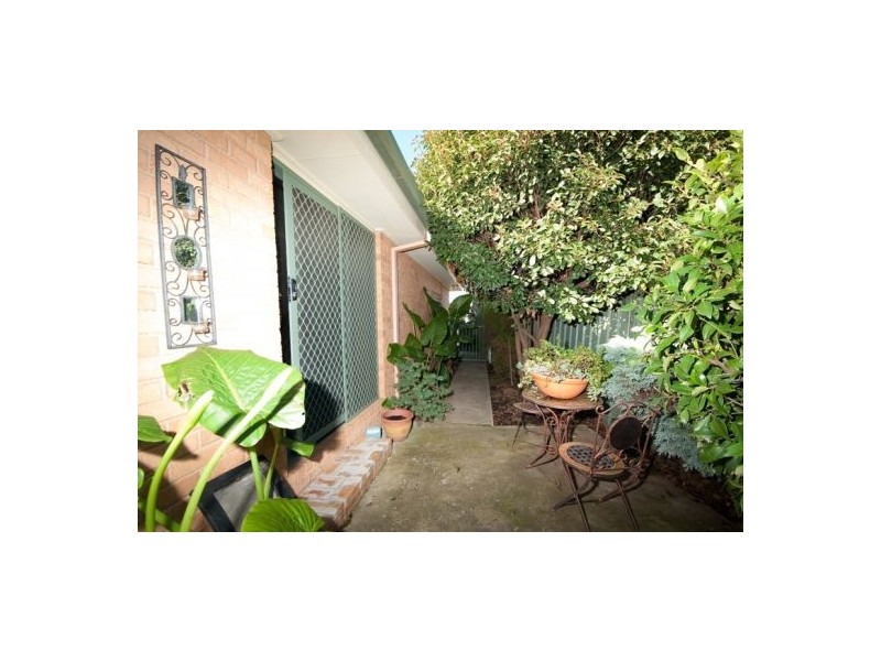 13 Cooper Close, Albury NSW 2640