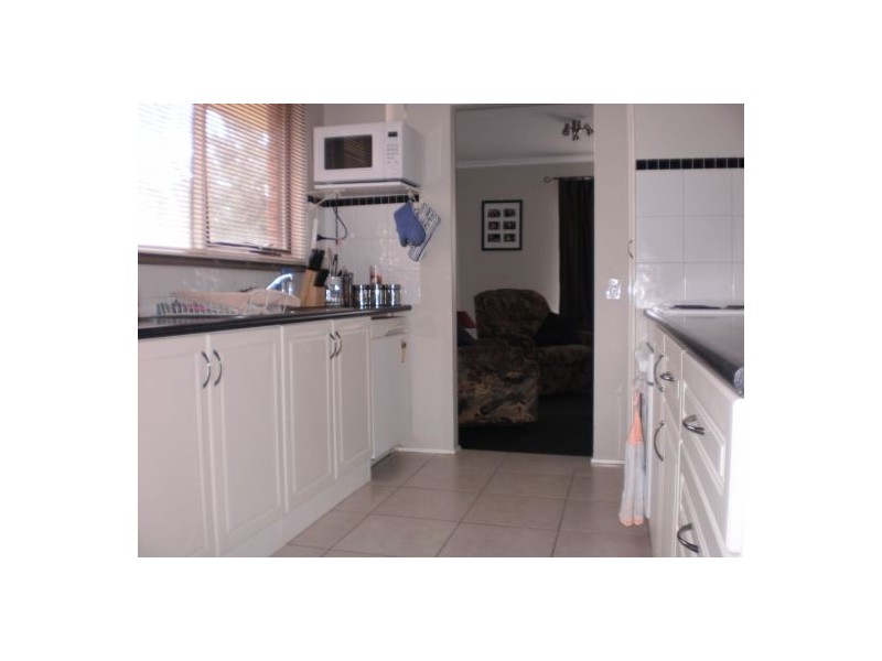 520 Munro Street, Lavington NSW 2641