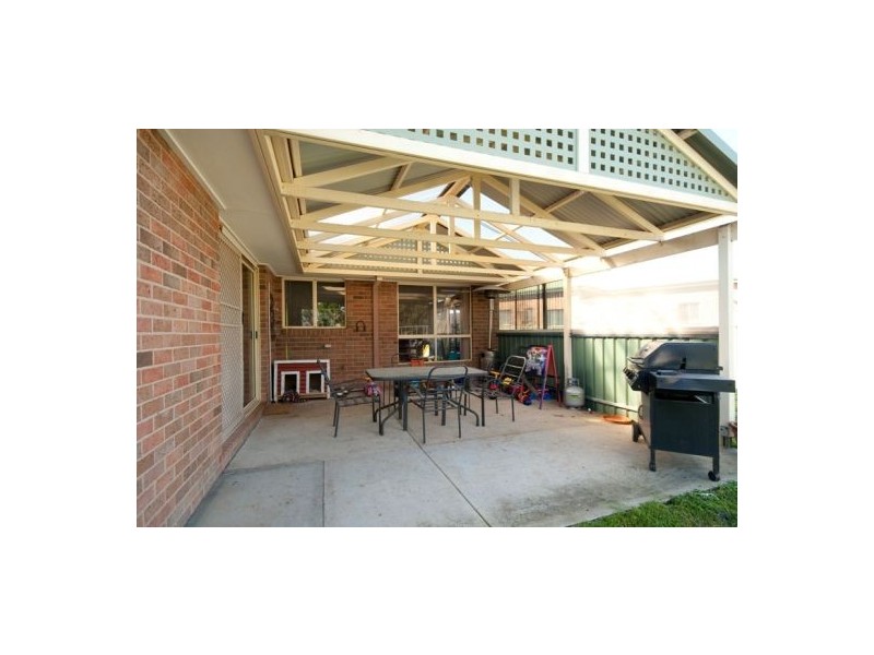15 Condon Pl, Lavington NSW 2641