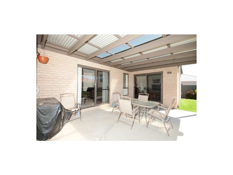 104 Hotham Crt, Thurgoona NSW 2640