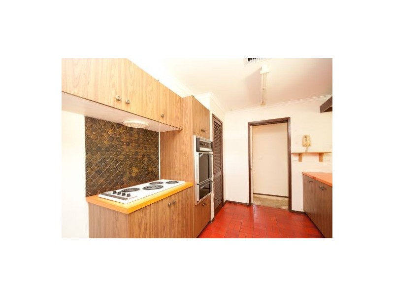 402 Dale Crescent, Lavington NSW 2641