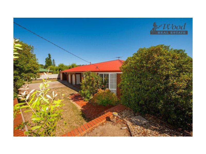 643 Centaur Road, Lavington NSW 2641
