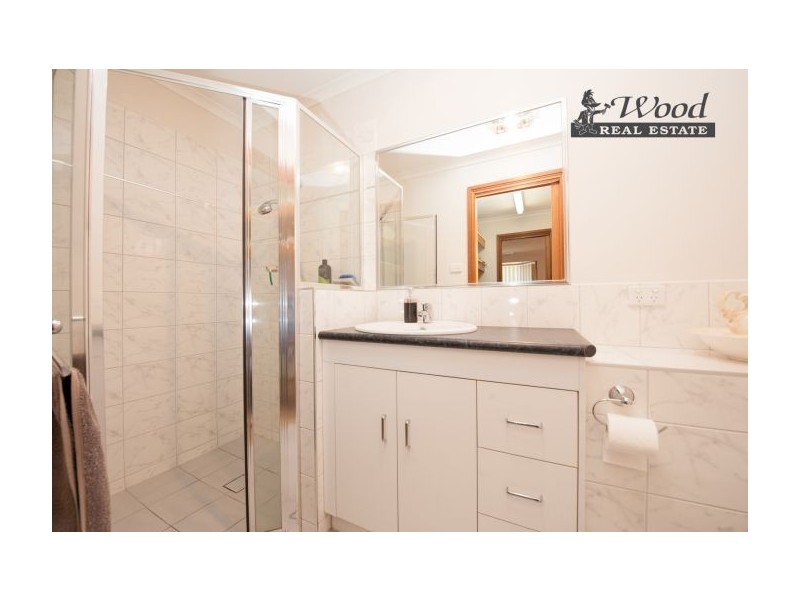 643 Centaur Road, Lavington NSW 2641