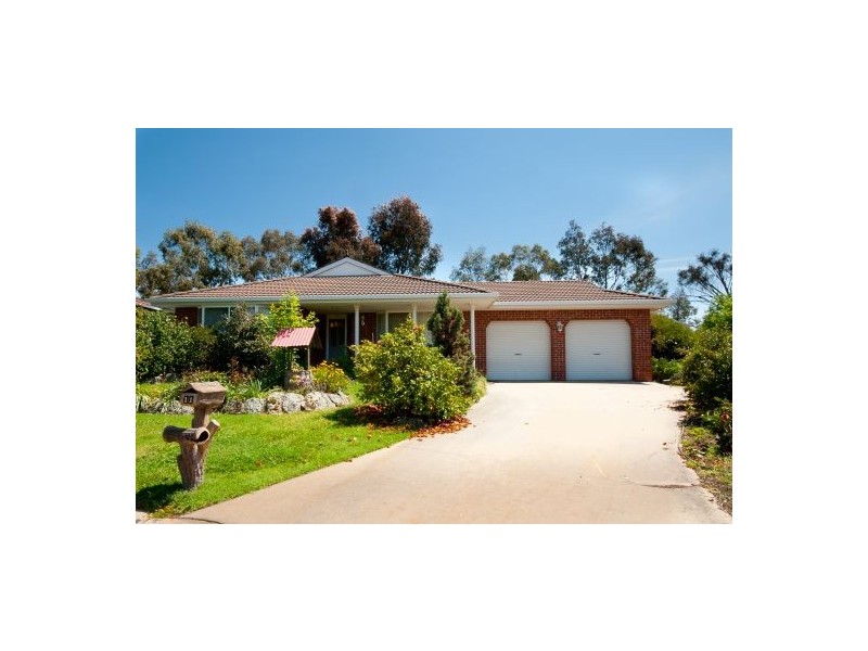 11 The Copse, Thurgoona NSW 2640