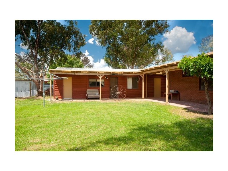 120 Dight St, Jindera NSW 2642