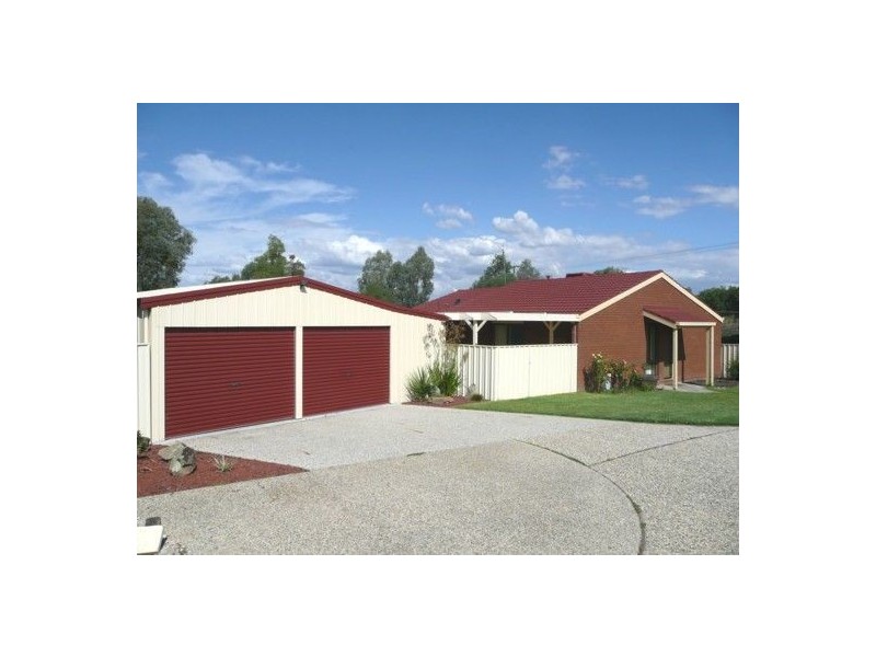 17 Buffalo Crescent, Thurgoona NSW 2640