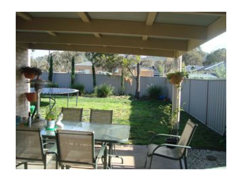 212 Kaitlers Rd, Lavington NSW 2641