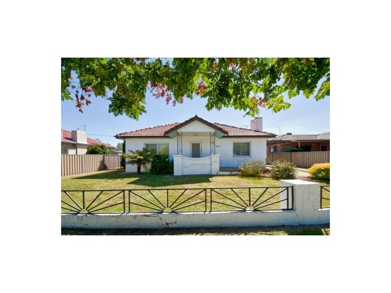 1079 Alemein Ave, North Albury NSW 2640