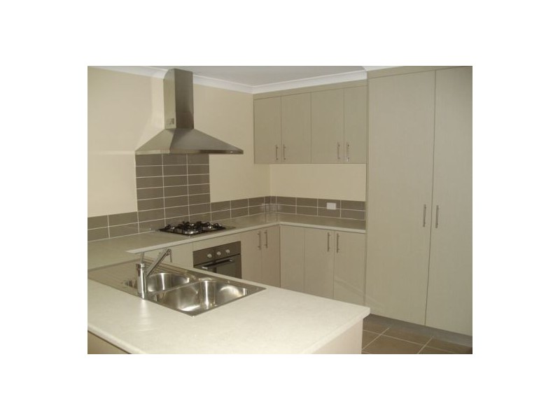 1/776 Centaur Road, Lavington NSW 2641