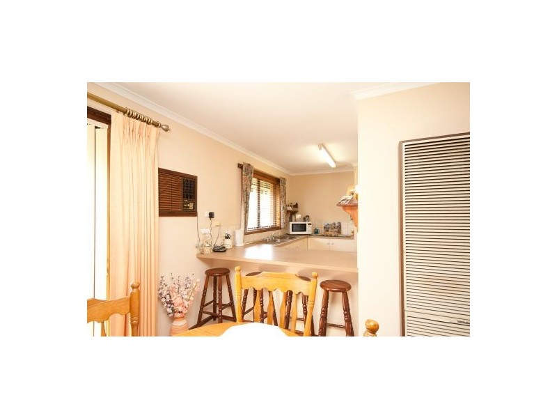 1/23 Wentworth Crt, Lavington NSW 2641