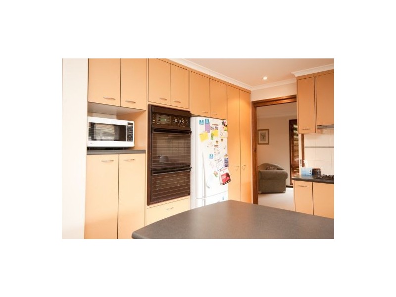 14 Kensington Crt, Thurgoona NSW 2640