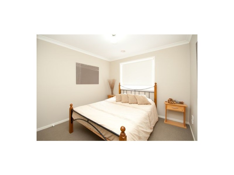 121 Whitebox Cct, Thurgoona NSW 2640