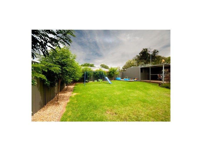 121 Whitebox Cct, Thurgoona NSW 2640