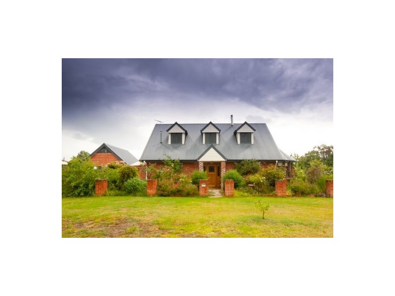 139 Townsend St, Howlong NSW 2643