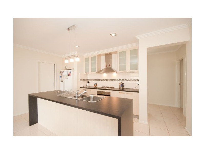 25. Kurrajong Crescent, West Albury NSW 2640