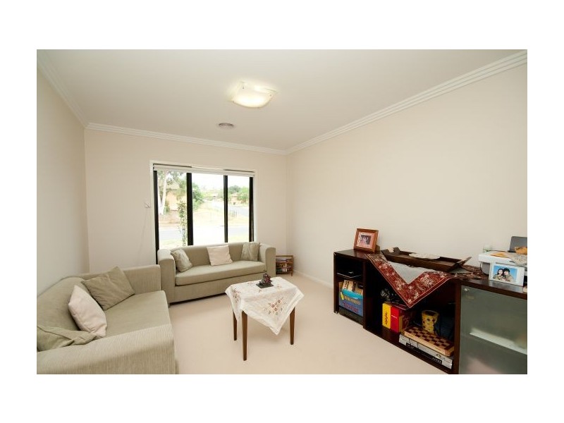 25. Kurrajong Crescent, West Albury NSW 2640