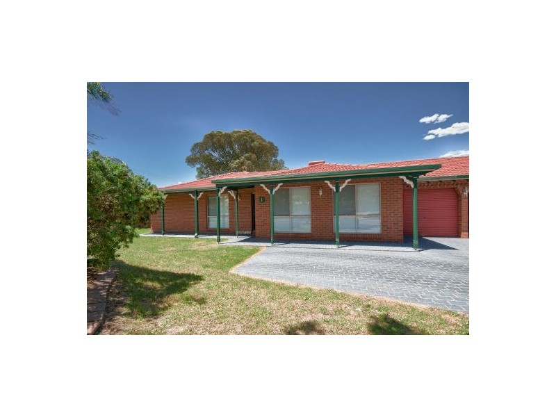 1/1 Saville Ave, Lavington NSW 2641